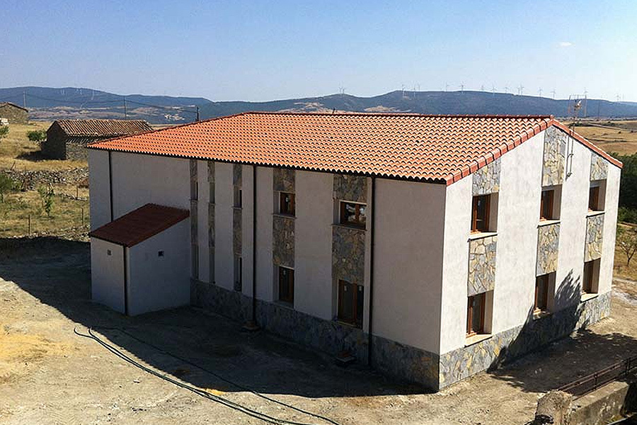 Edificación Albergue Fuente Mañagas Tierras Altas Indesfor Soria