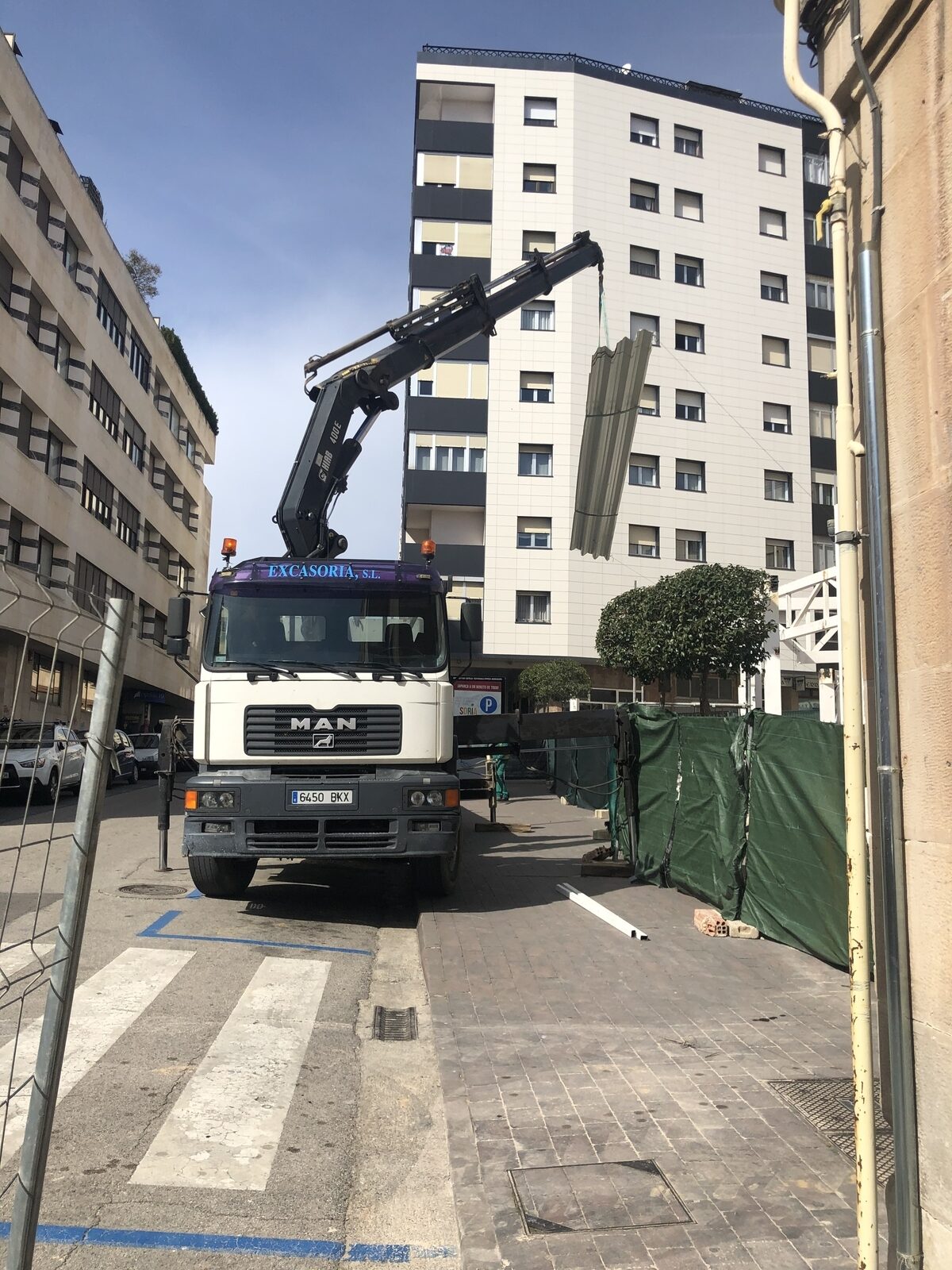 Retirada mercado municipal de soria indesfor. Construcción e ingeniería